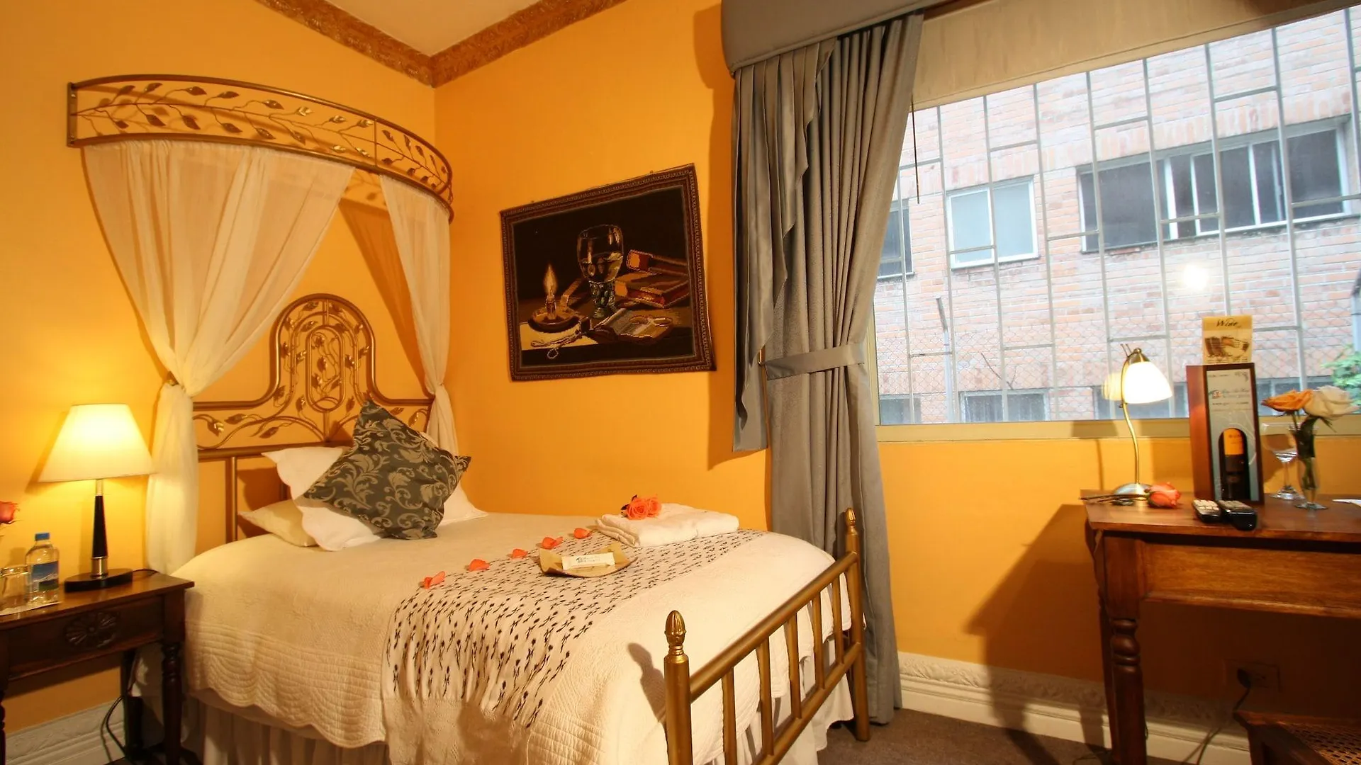 City Art Hotel Silberstein Quito 3*,